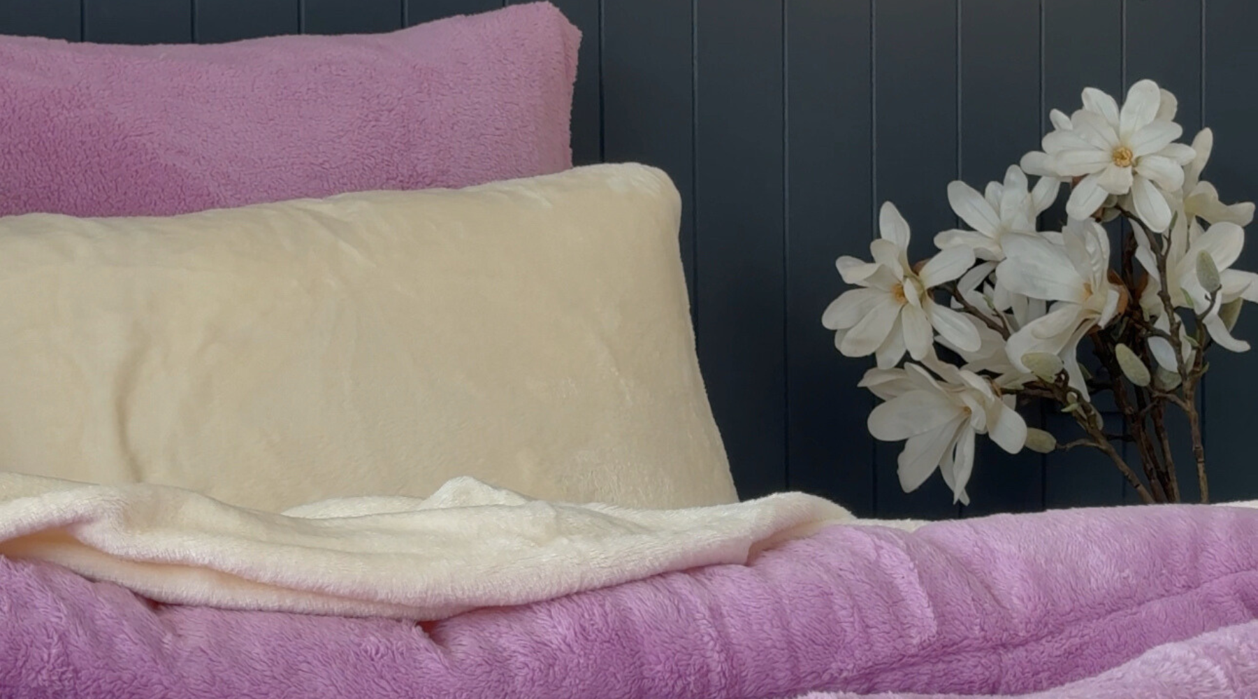 How to Care for Your Snuggle Fleece Comforter?