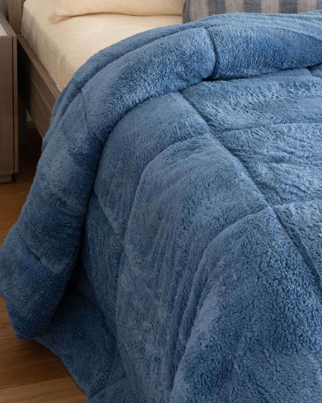 Smokey Blue Snuggle Fleece Comforter Set