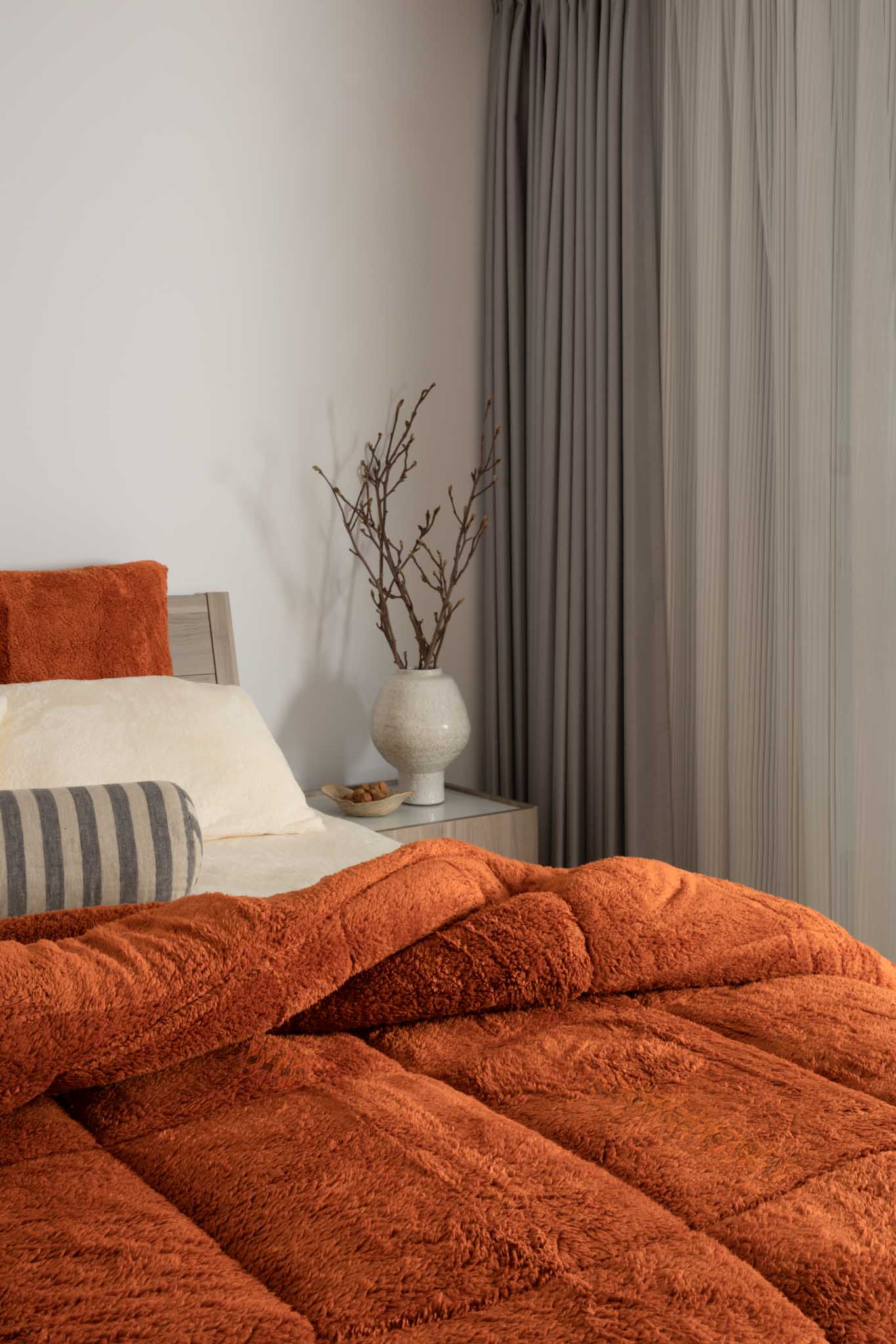 Cinnamon Snuggle Fleece Pillowcase Pair