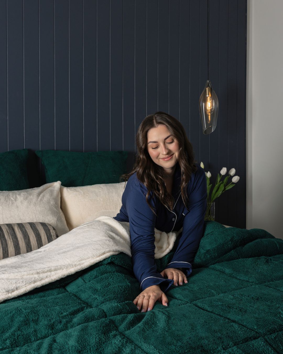 Morgan and Reid Forest Green Snuggle Fleece Comforter Set full bed view with coordinating decor