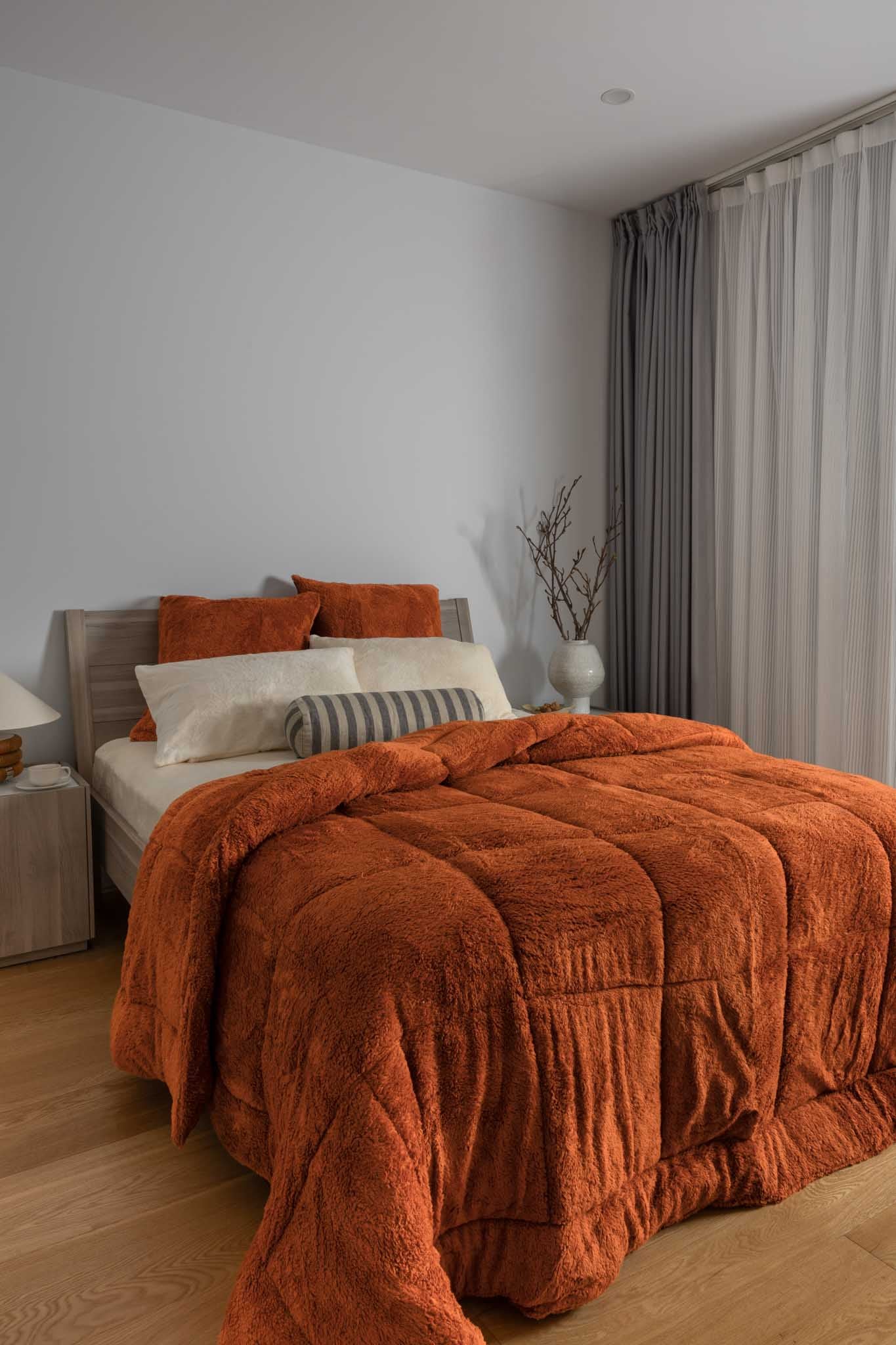 Cinnamon Snuggle Fleece Comforter Set
