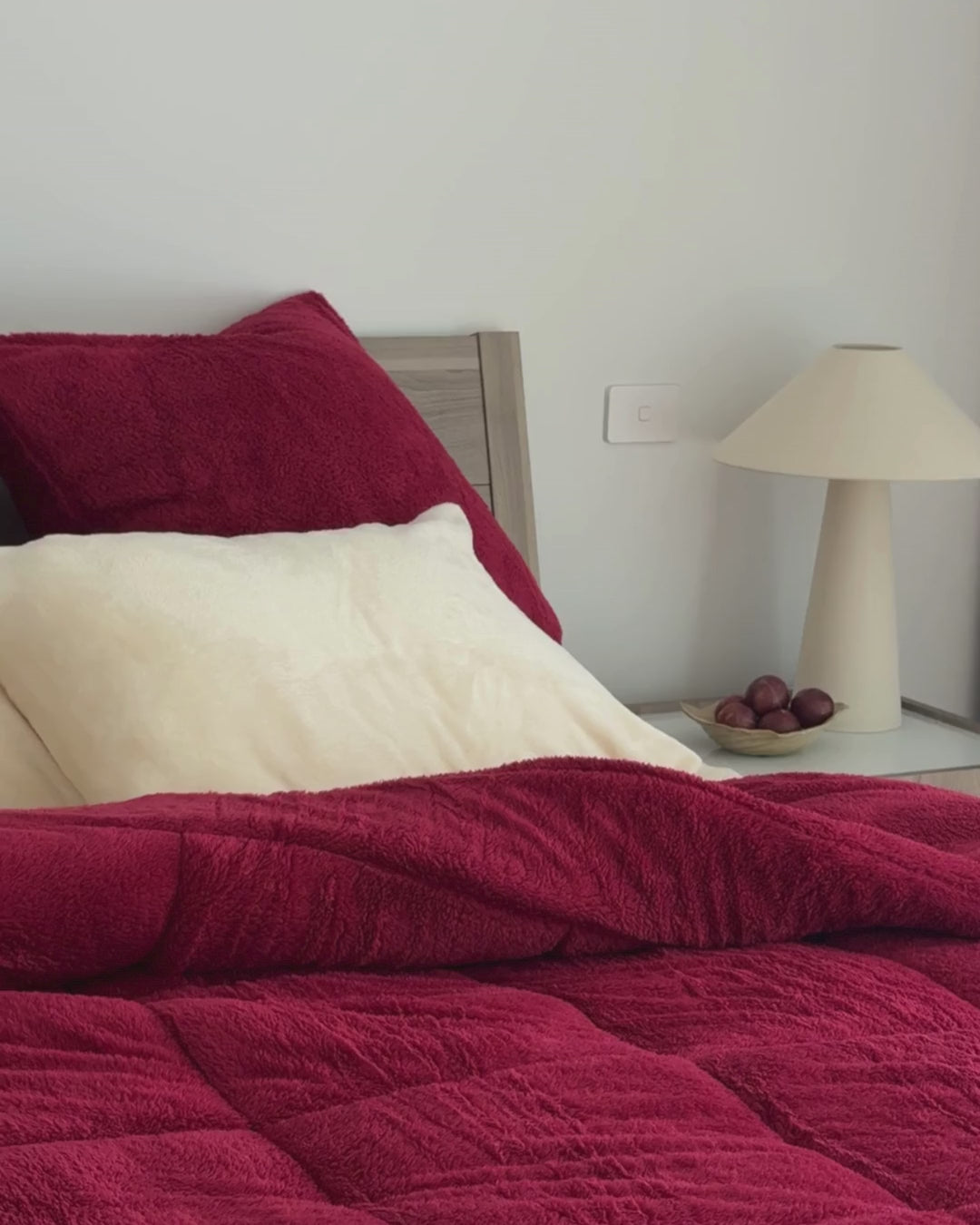 Rhubarb Snuggle Fleece Comforter Set