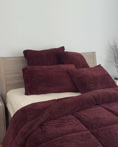 Deep Mahogany Snuggle Fleece Comforter Set